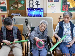  ���z�Ԍ����A�������N���G�[�V����